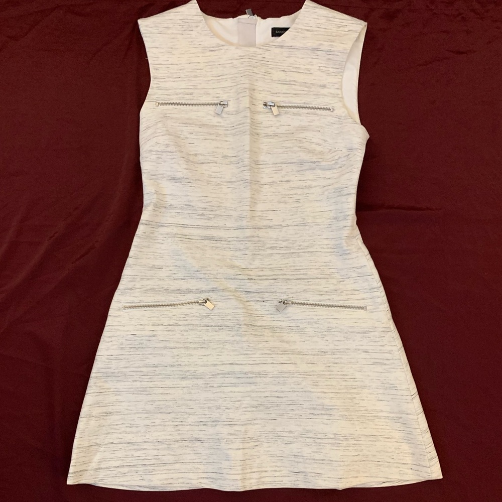 BANANA REPUBLIC Creamy Grey Dress